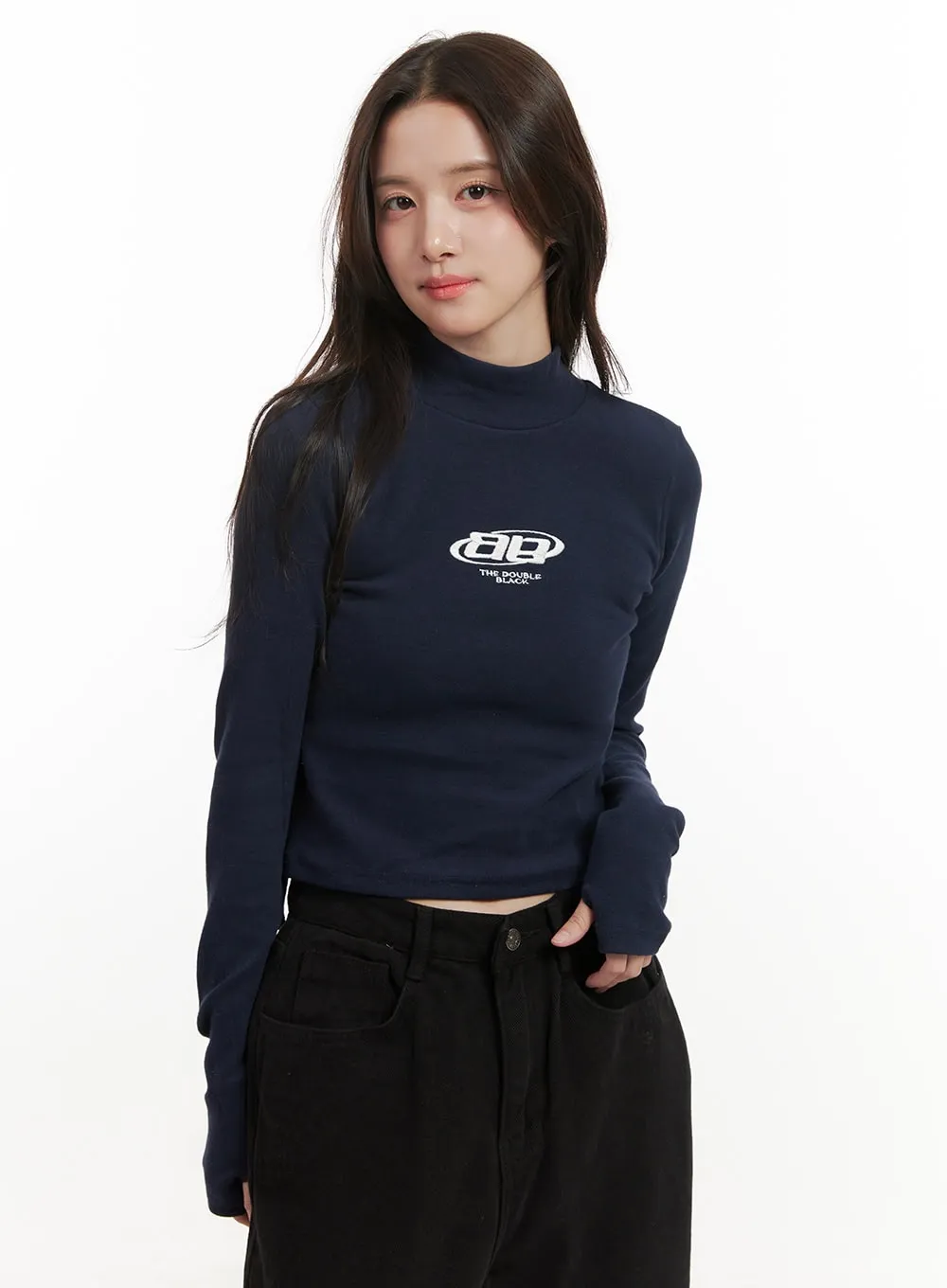 Chic Graphic Crop Turtleneck ON429