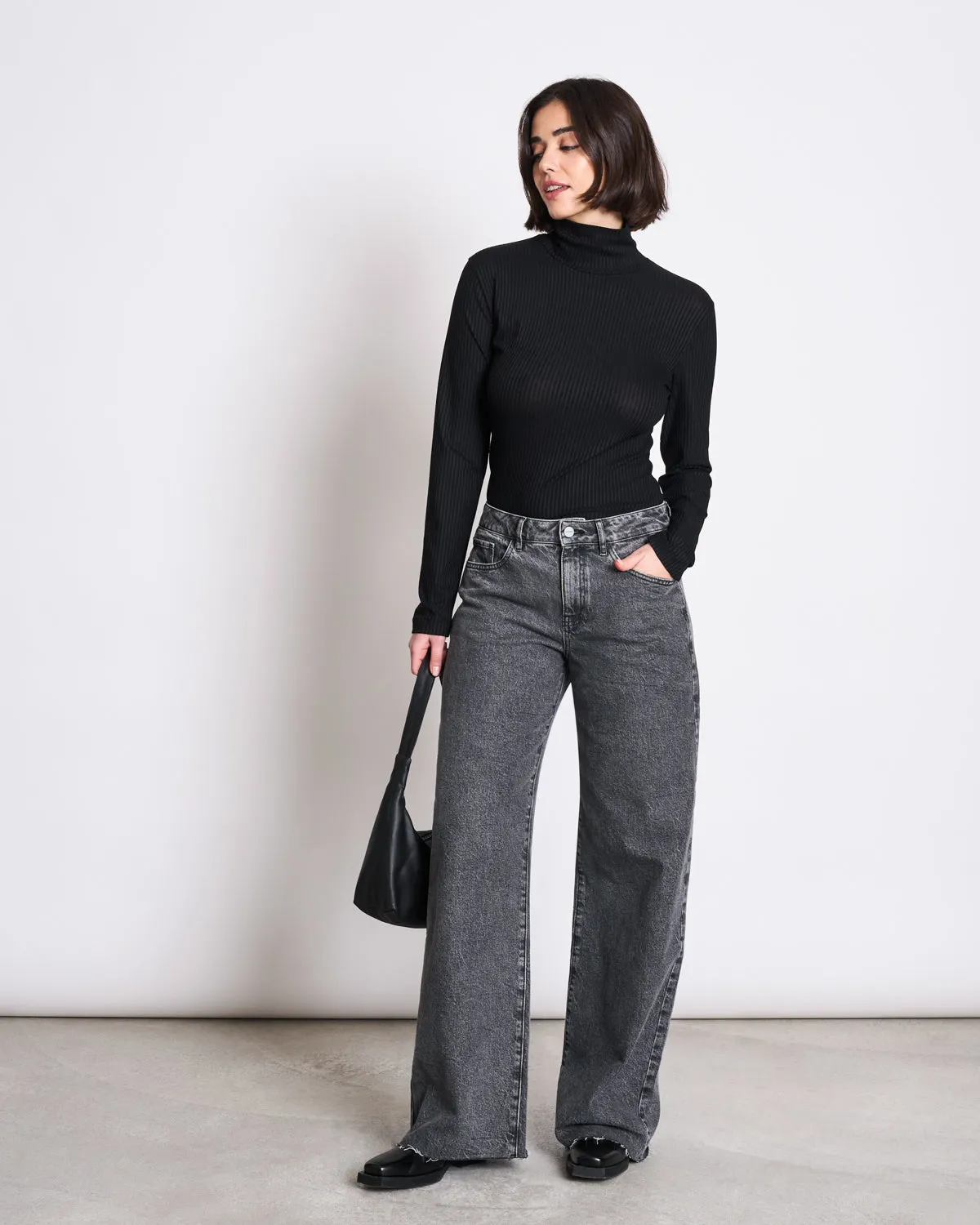 LYOCELL RIB TURTLENECK MIO BLACK