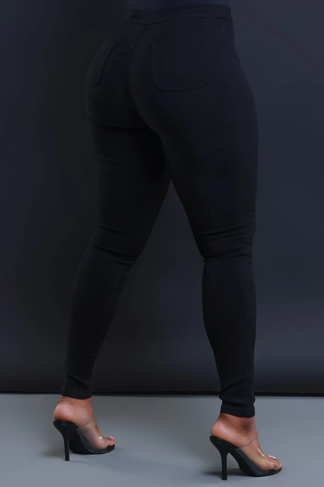 Super Swank High Waist Stretchy Jeans - Black