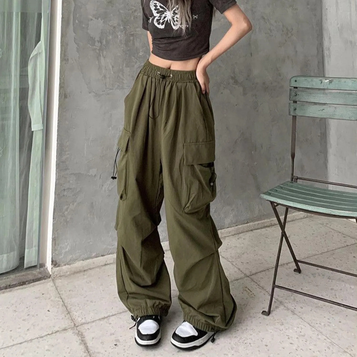 Womens Cargo Sweatpants with Pockets Hop Joggers Sweatpants Drawstring Casual Loose Wide Leg Casual Comfy Soft with