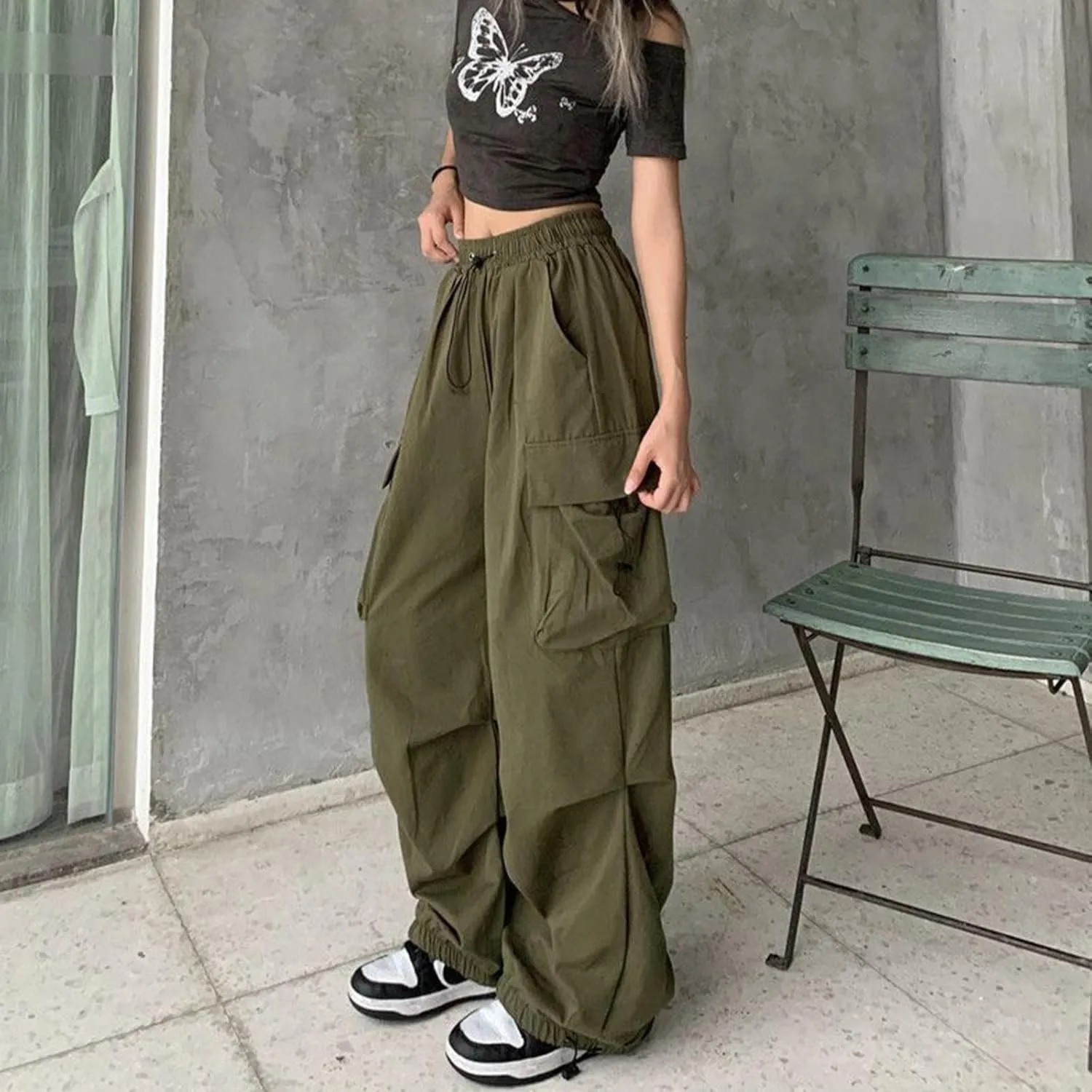 Womens Cargo Sweatpants with Pockets Hop Joggers Sweatpants Drawstring Casual Loose Wide Leg Casual Comfy Soft with
