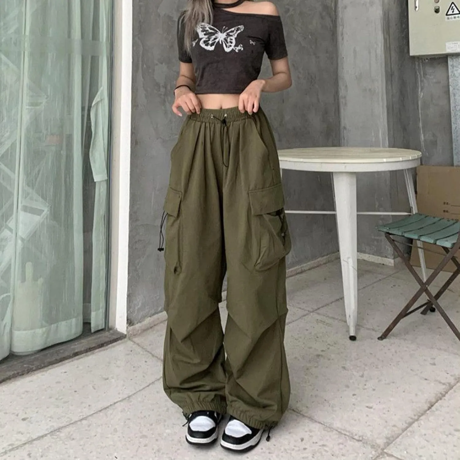 Womens Cargo Sweatpants with Pockets Hop Joggers Sweatpants Drawstring Casual Loose Wide Leg Casual Comfy Soft with